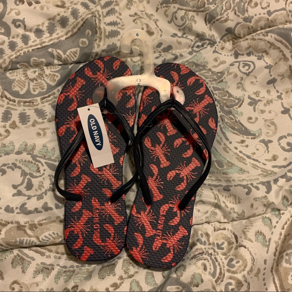 Old Navy Lobster print flip flops